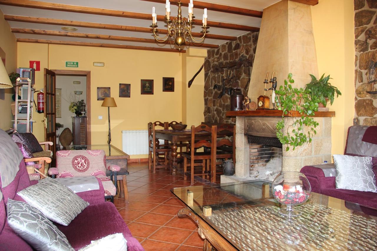 Mirador De Enterrias Hotel Екстериор снимка